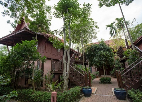 バーンアンパワホテル